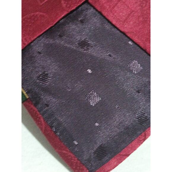 Evan Picone Sport 100% Imported Silk Made In USA Maroon Blue 18 Hole Golf Print - Picture 10 of 10